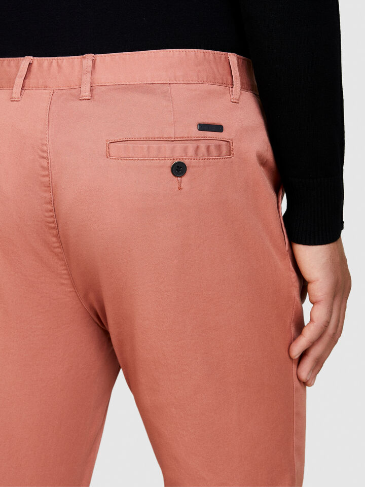 Slim fit chinos - men's chino trousers - Nude | Sisley image number 5